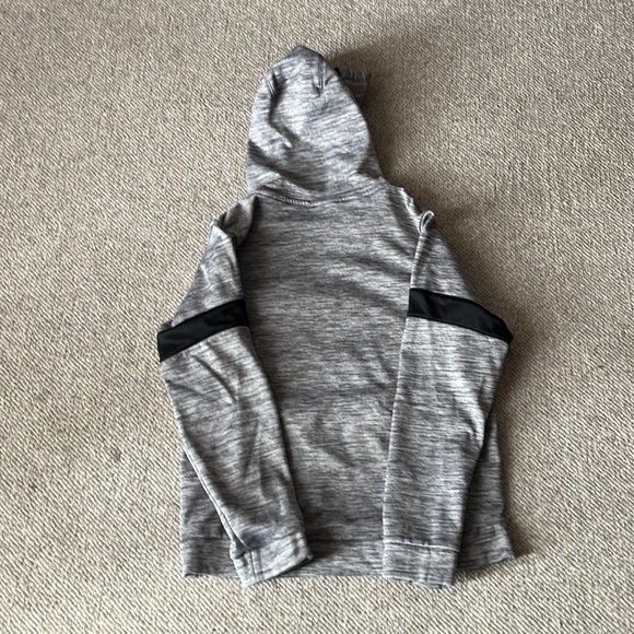 Nike large boys hooded sweatshirt - Picture 2 of 2